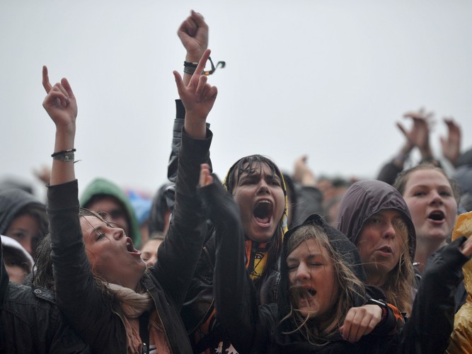 Publiczność podczas koncertu grupy Abraham Inc. na World Stage