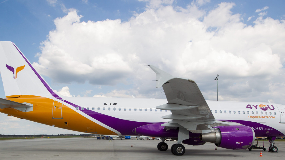 Łódzkie lotnisko, notujące od pewnego czasu spadek liczby pasażerów, pozyskało nowego przewoźnika i uruchomi od listopada osiem nowych połączeń międzynarodowych. Będzie je obsługiwać linia lotnicza 4YOU Airlines, która zapowiada rozwój swojej łódzkiej bazy.