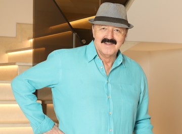 "Šta treba ja da komentarišem o nečemu što je ništa?!" Haris Džinović zagrmeo nakon venčanja Meline Arnold