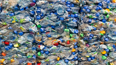 Coca-Cola i Nestle pośród firm najbardziej zanieczyszczających świat plastikiem