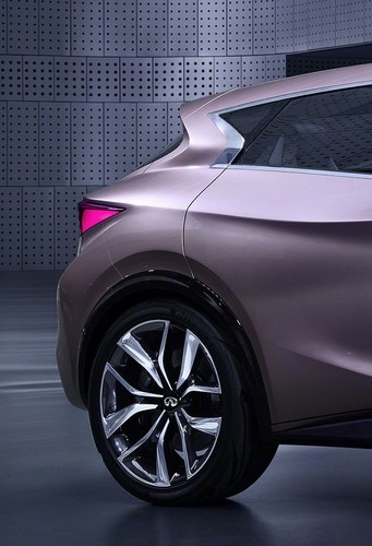 Infiniti Q30 Concept