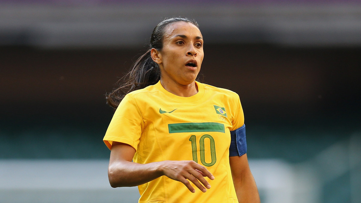 Marta Vieira da Silva, w świecie futbolu bardziej znana jako Marta, to brazylijska piłkarka, której umiejętności zazdrości wielu piłkarzy. 27-letnia sportsmenka wciąż czaruje na boisku...