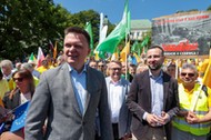 Szymon Hołownia i Władysław Kosiniak-Kamysz. Trzecia Droga na marszu 4 czerwca.