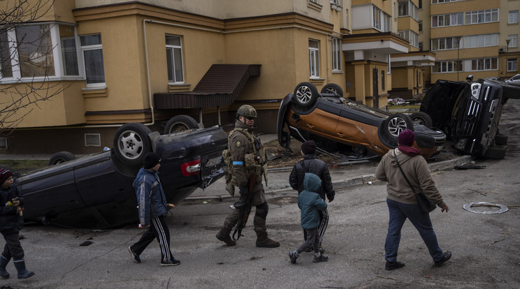 Brutálisan erőszakoltak meg az orosz katonák ukrán nőket / Fotó: MTI/AP/Rodrigo Abd