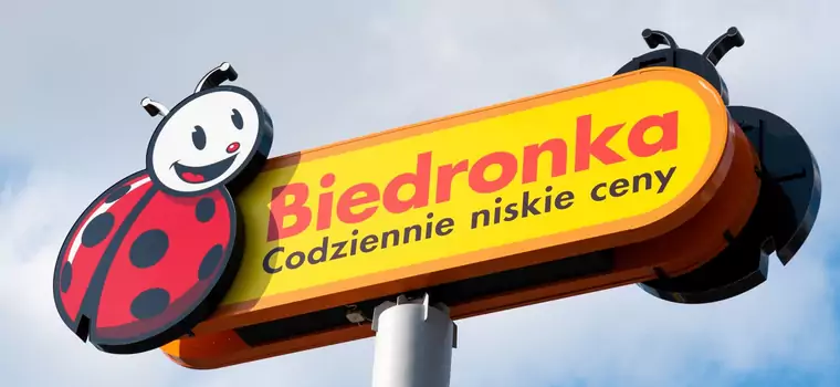 Promocja w Biedronce. 14-calowy laptop za 699 złotych. Są też inne ciekawe oferty na elektronikę