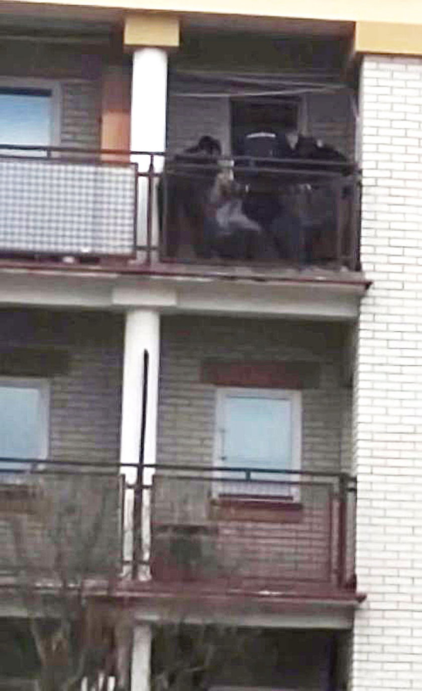Szarpanina na jednym z białostockich balkonów