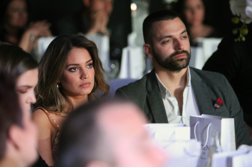 Marina Ćosić sa dečkom