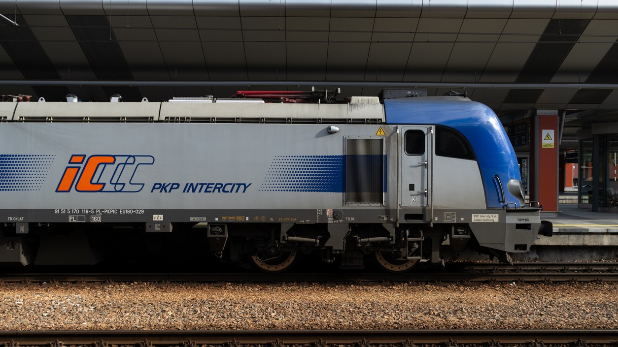 V Poľsku došla k nehode vlaku. (ilustračné foto)