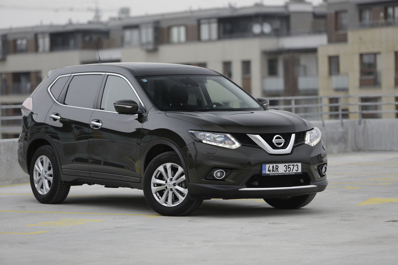 Nissan XTrail, Nissan Qashqai i Nissan Juke duży