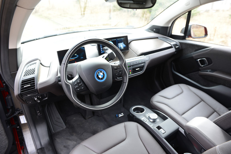 BMW i3S