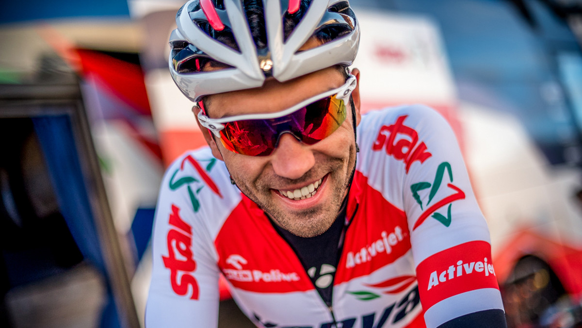 Kamil Gradek z polskiej grupy Verva Activejet Team to nowy posiadacz różowej koszulki dla najlepszego górala Tour de Pologne. Zdobył ją dzięki wygraniu premii I kategorii na podjeździe w Wysokiem.  - Znałem ten podjazd i wiedziałem, że nie jest taką typową ostrą górą i jak podjadę tam z tymi kolarzami z ucieczki, to mam szansę wygrać. I tak się stało – powiedział "Gradziu".