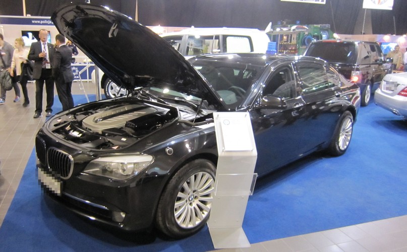 BMW 760Li High Security