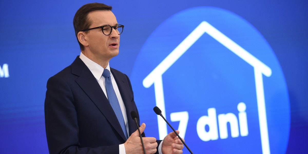 Sztandarowy program Mateusza Morawieckiego ma być teraz zmieniany ustawą.