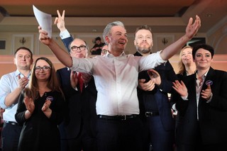 Koronawirus w Polsce. Biedroń: Zwołać Radę Bezpieczeństwa Narodowego