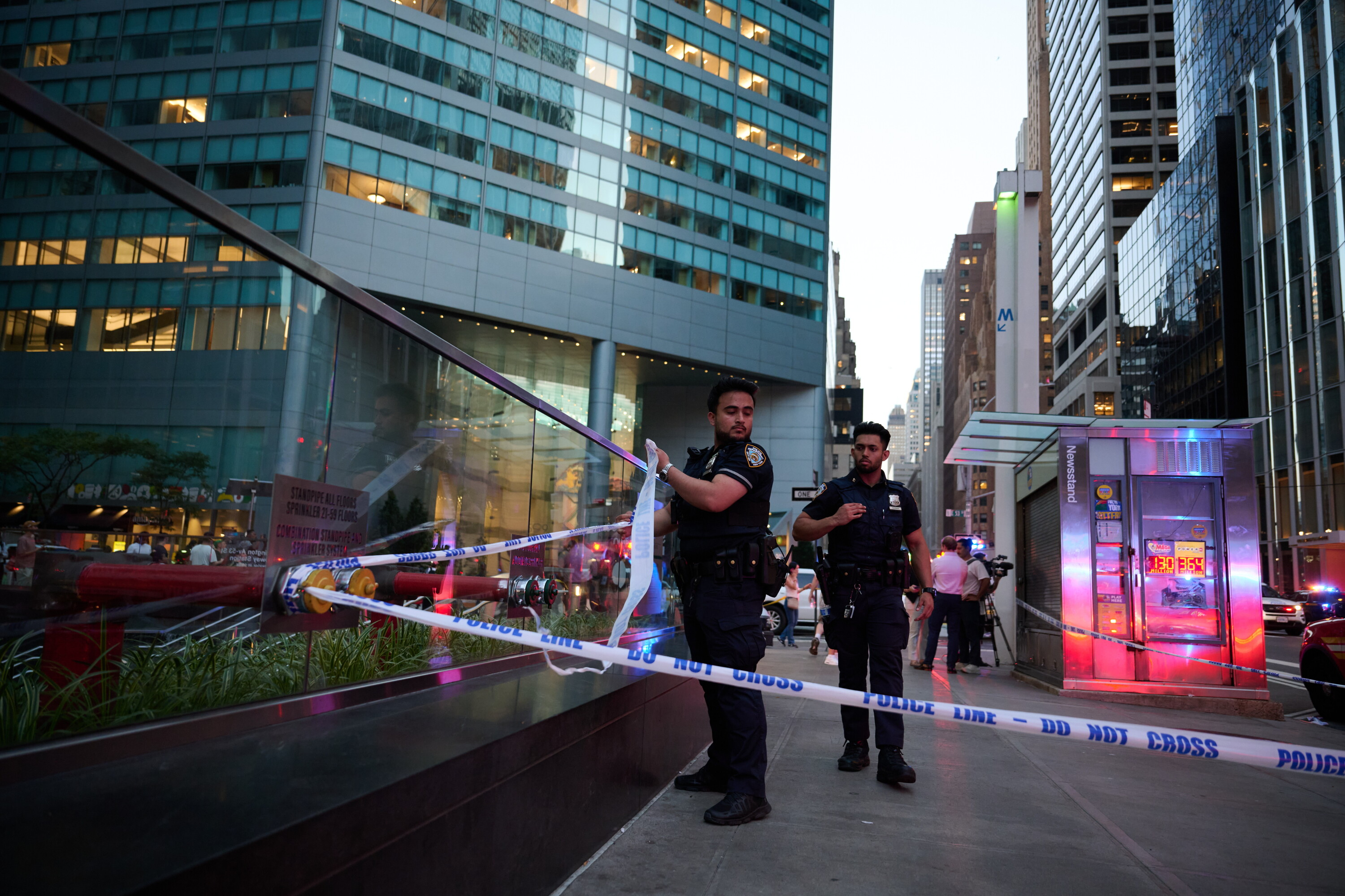 Strzelanina w Nowym Jorku. 5 ofiar, w tym policjant