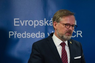 Premier Czech Petr Fiala zachowa stanowisko. Opozycja przegrała głosowanie nad wotum nieufności