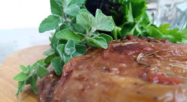 Recipe with a Pulse Live Twist: Rosemary and garlic Leg of Lamb Roast with Chef Cornelius Sang 