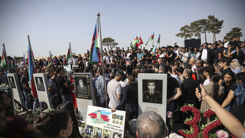 Konflikt Armenii i Azerbejdżanu. Pogrzeb ofiar