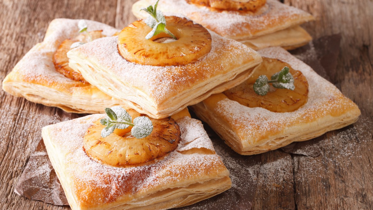 Lisnato testo sa ananasom