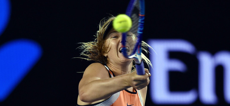 Australian Open: Szarapowa w 4. rundzie, porażka Vinci. Odwołane mecze z powodu deszczu