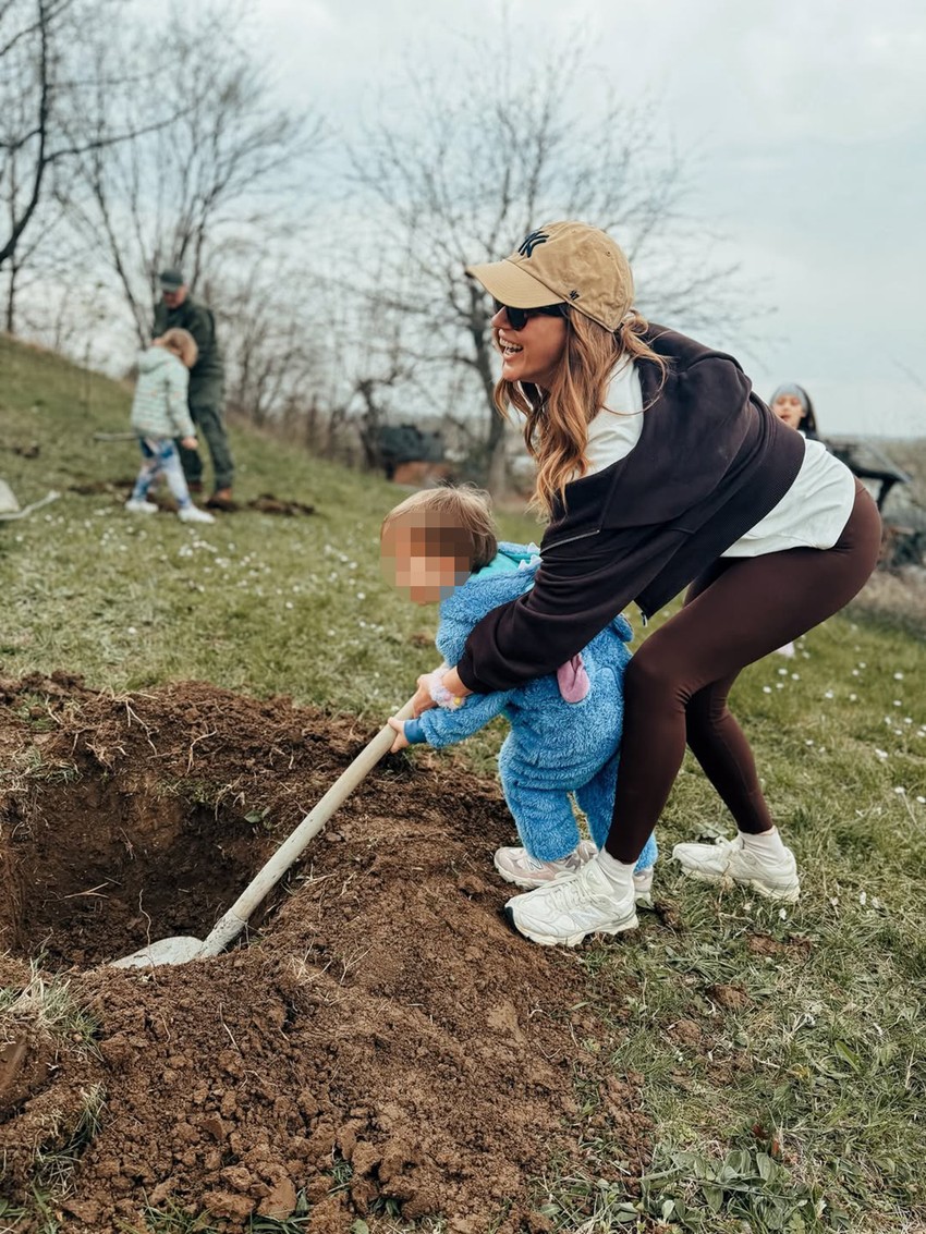 Bojana Barović sa decom