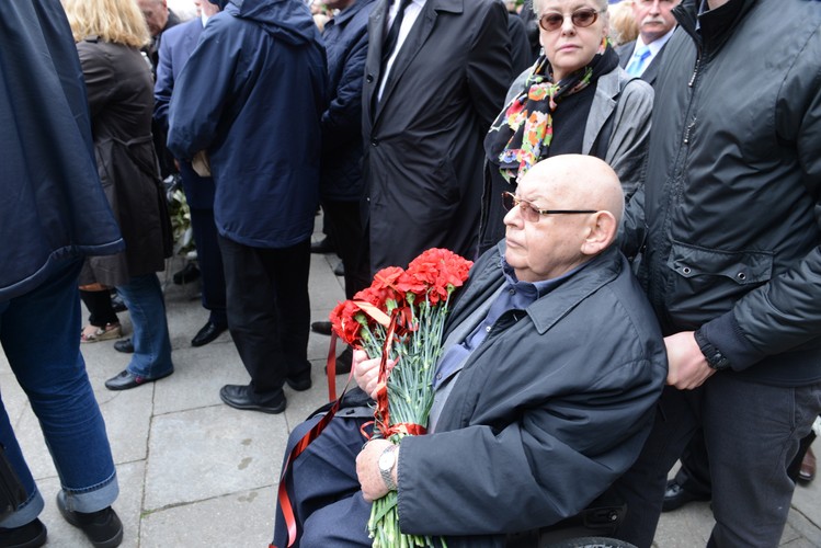 Pogrzeb generała Wojciecha Jaruzelskiego na cmentarzu wojskowym na Powązkach