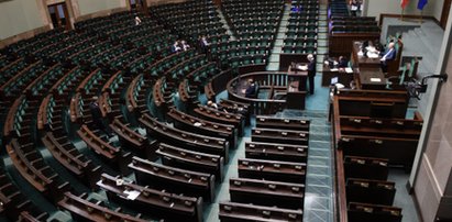 Sensacyjny sondaż! Co stałoby się po zjednoczeniu PO i .Nowoczesnej?