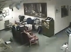 Trzęsienie ziemi. W panice uciekali z biura