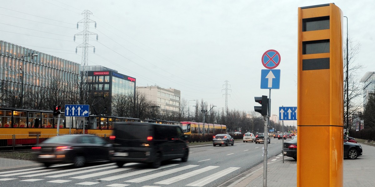 Prezes NIK: Straż Miejska nabijała statystyki fotoradarami