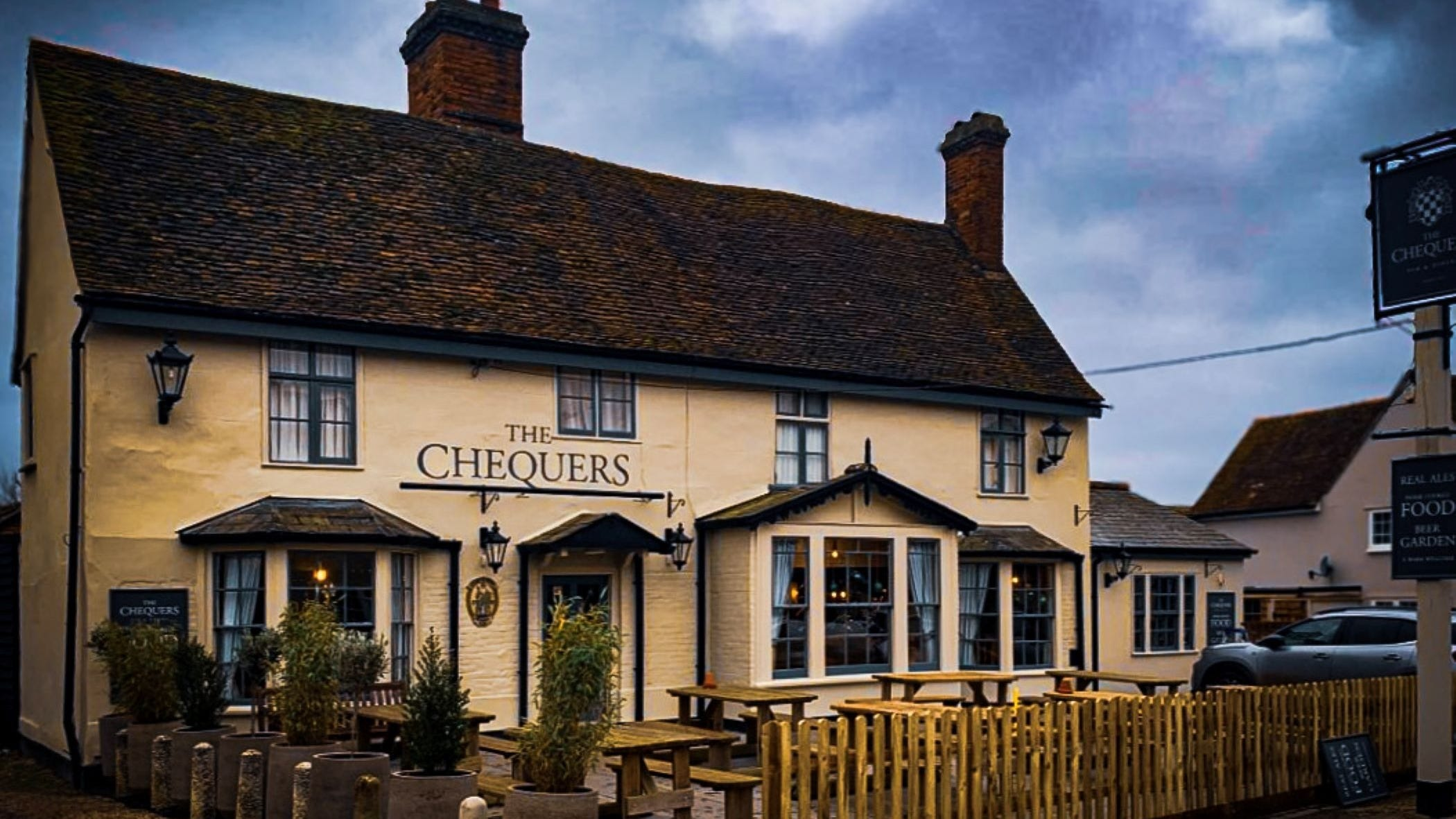 UK pubs face 65% tax hike as Budget fails to deliver growth