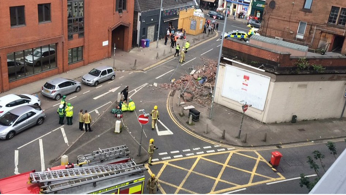 Zdarzenie miało miejsce na ul. Benalder Street w Glasgow. W wyniku wybuchu zawaliła się część budynku, w którym znajdowała się restauracja. Naruszone zostały również mieszkania, które znajdowały się przy restauracji. Nie jest znana dokładna liczba rannych.