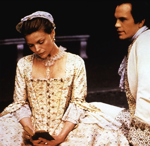 Michelle Pfeiffer i John Malkovich w filmie 'Niebezpieczne związki'