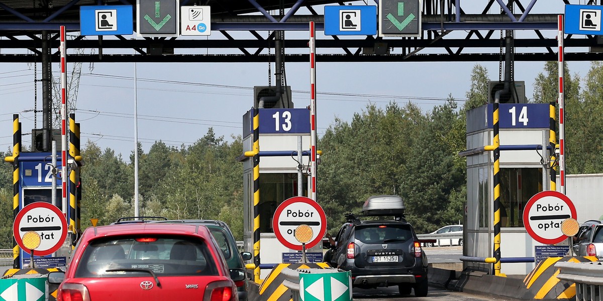 Bramki poboru opłat na autostradzie A4.