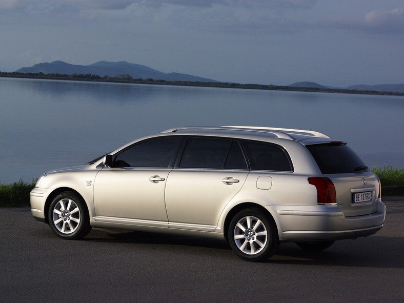 Toyota avensis t25