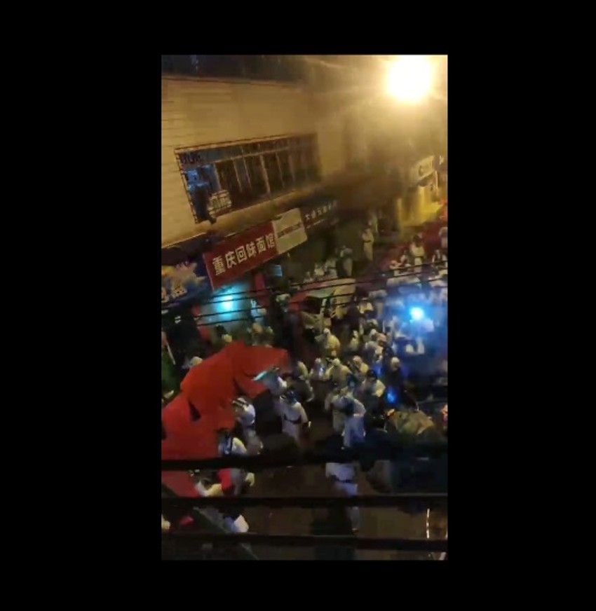 Policija zavodi red u Guangdžou