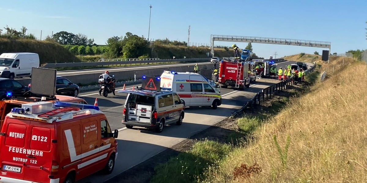 Austria. Wypadek polskiego minibusa w Gaweinstal. Cztery osoby zginęły.