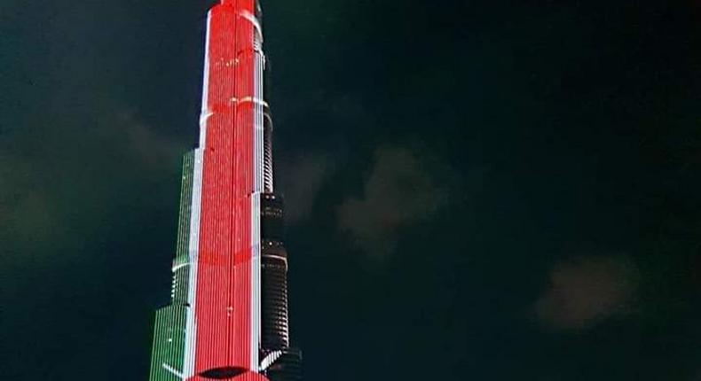 Burj khalifa bedecked with the Kenyan flag. (twitter)