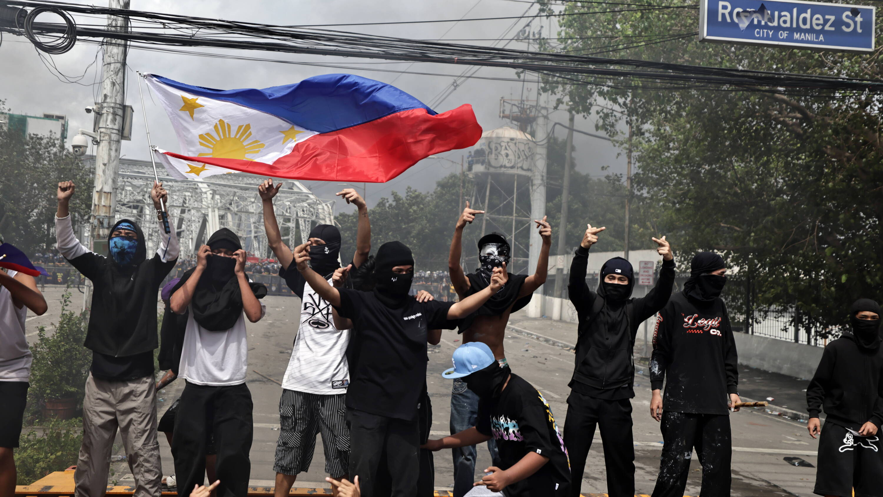 Filipiny: Protesty przeciw aferze za 1,75 mld euro