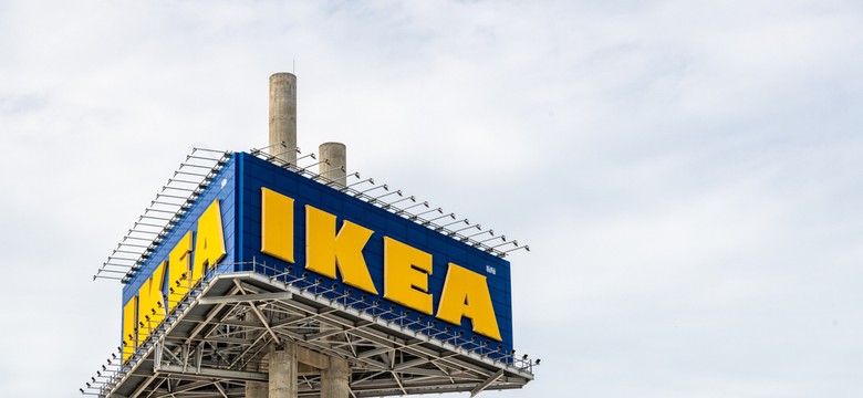 Ikea i mBank wycofują reklamy z TV Republika. Internauci nawojują do bojkotu firm