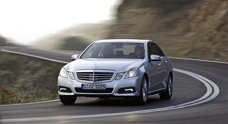 IAA Frankfurt 2009: Mercedes-Benz E - kombi nadjedzie jesienią, sedan kupiło 40 tys. osób