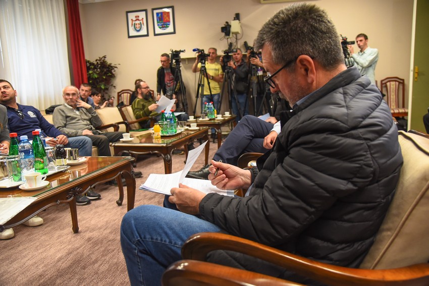 Dodela ugovora za sufinansiranje nabavke opreme za preradu voća i povrća u 2022. godini