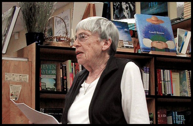 Ursula K. Le Guin (2008), fot. Gorthian / Wikimedia Commons, lic. cc-by-sa