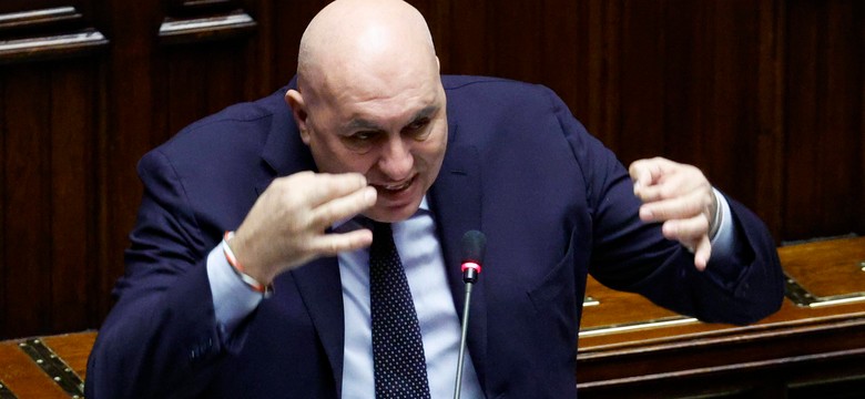 Ukraina nie dostanie broni, bo pracownicy fabryki poszli na urlop? Burza we Włoszech