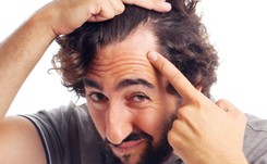 Polacy tracąc włosy, tracą głowę