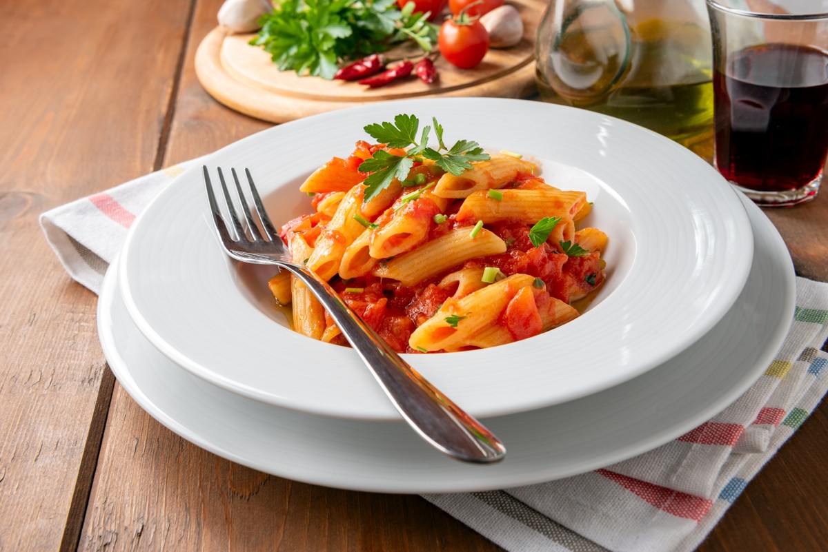 Penne all'arrabbiata to danie szybkie i przepyszne