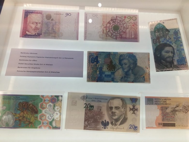 Banknoty ofertowe Polskiej Wytwórni Papierów Wartościowych