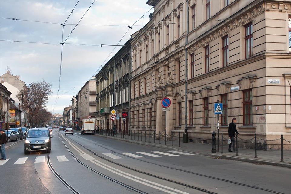 ul. Limanowskiego, widoczna brama getta