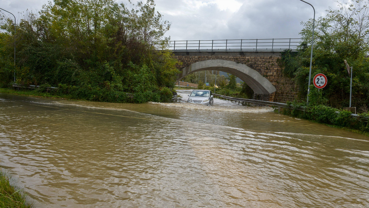 Powódź we Włoszech. Władze Toskanii szacują straty na 2 mld euro