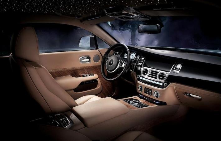 Rolls-Royce Wraith - wnętrze, fot. mat. prasowe