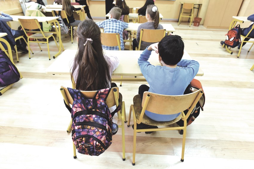 U mnogim zemljama zatvorene škole